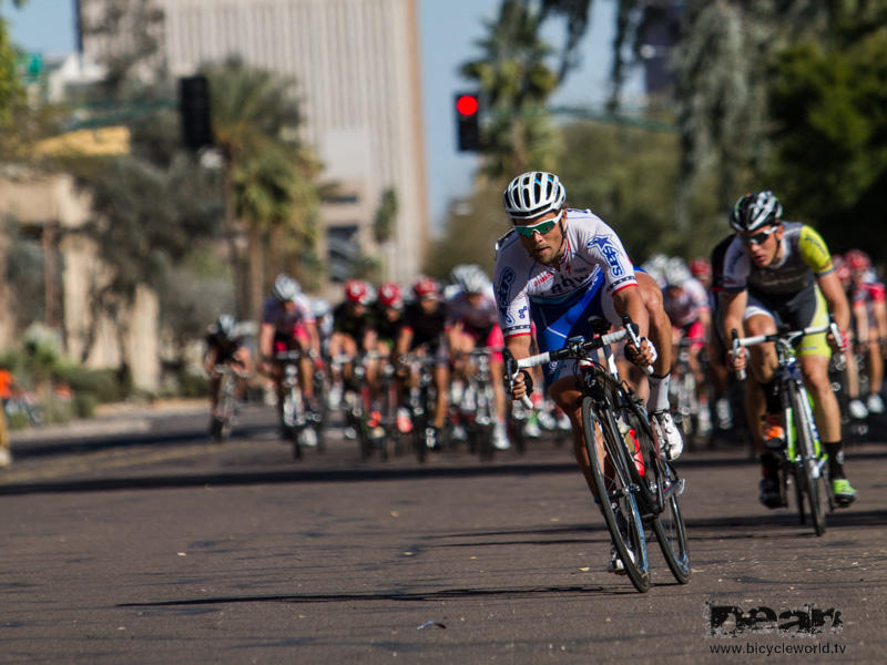 Eric Marcotte makes a break in the mens crit