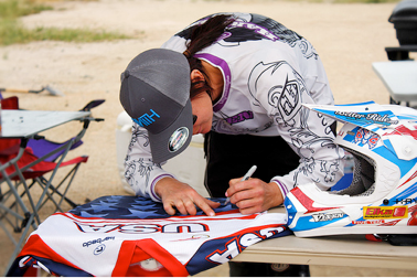 jackie harmony signing her USA jersey